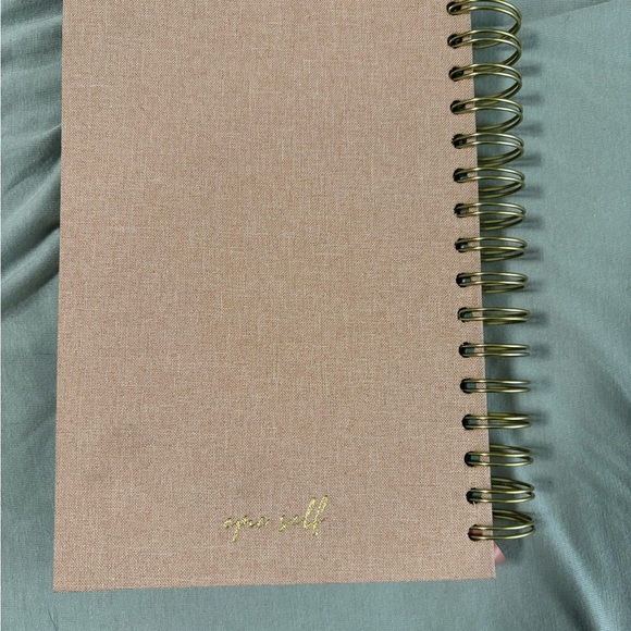 ADHD Planner - Pink and Gold - Picture 2 of 6